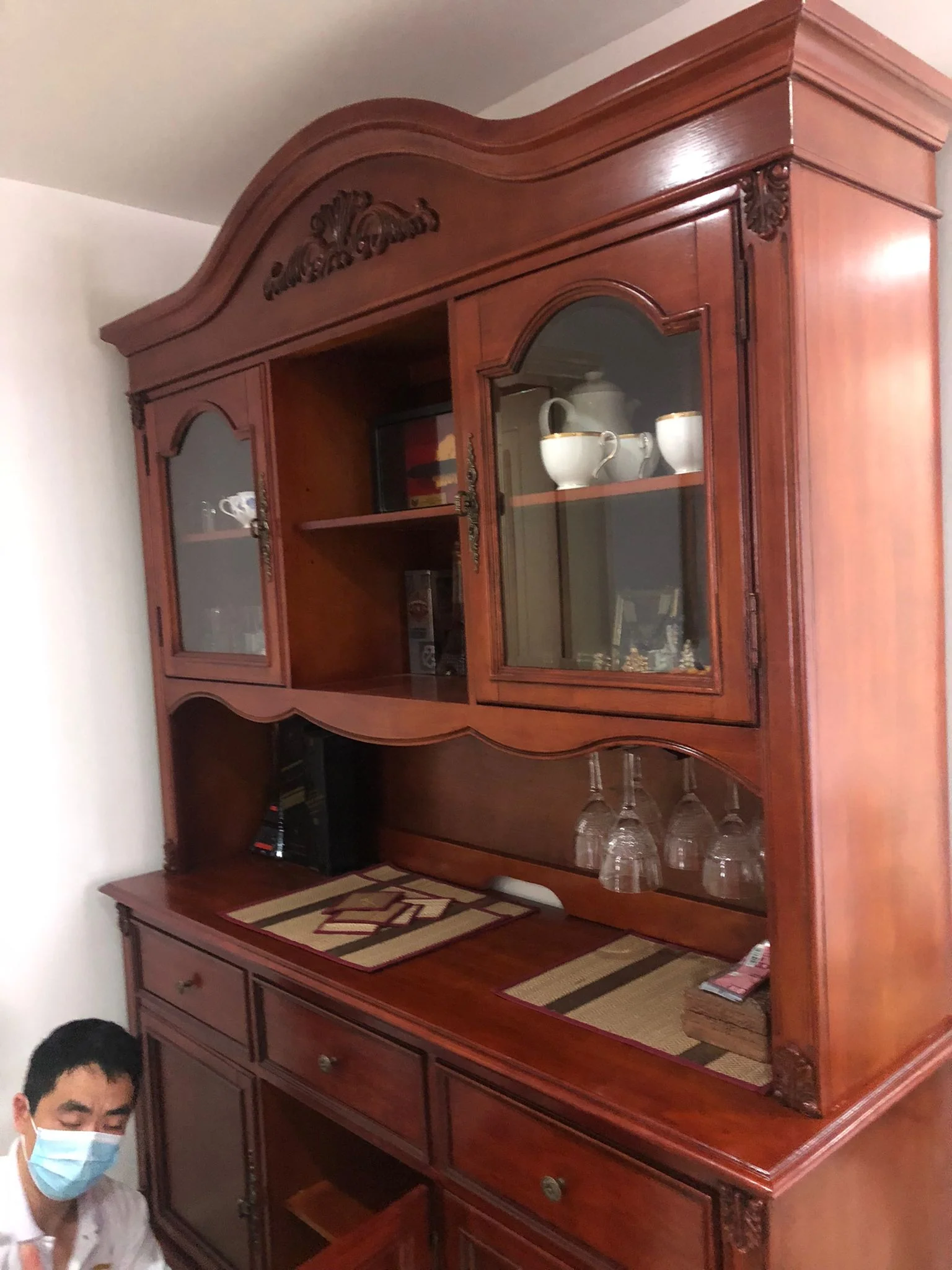 Mateo British Classic Province Display Cabinet - Image 2