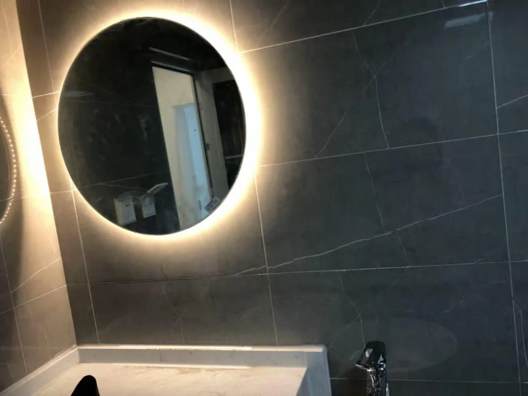 MIA LED Round Wall Mirror - Image 5