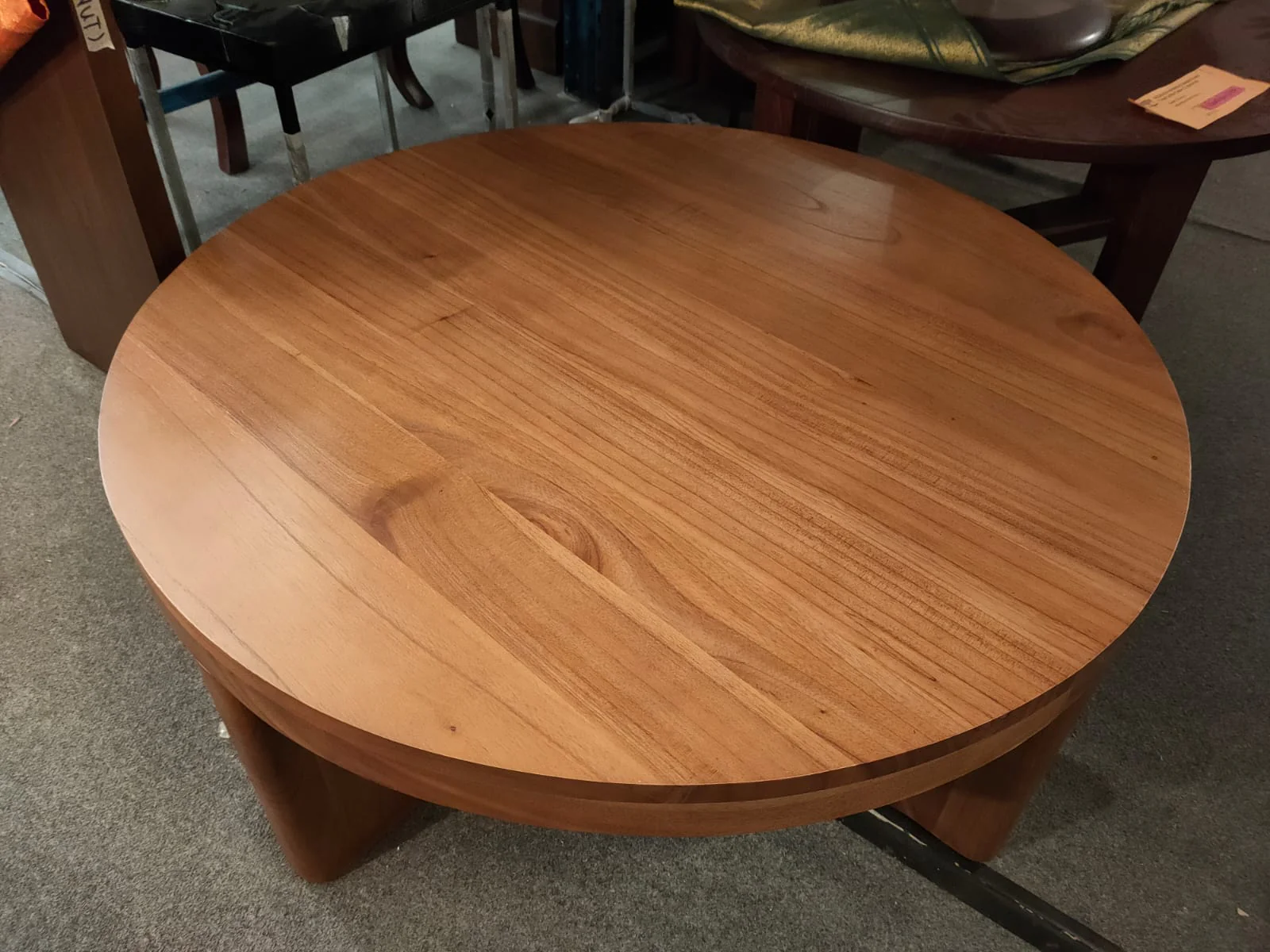 RADISSON Apollo Teak Round Coffee Table 90 x 90 x 35 cm TEK168 CT 090 AP (WN) ( Picture Colour Illustration for Reference Only ) - Image 7