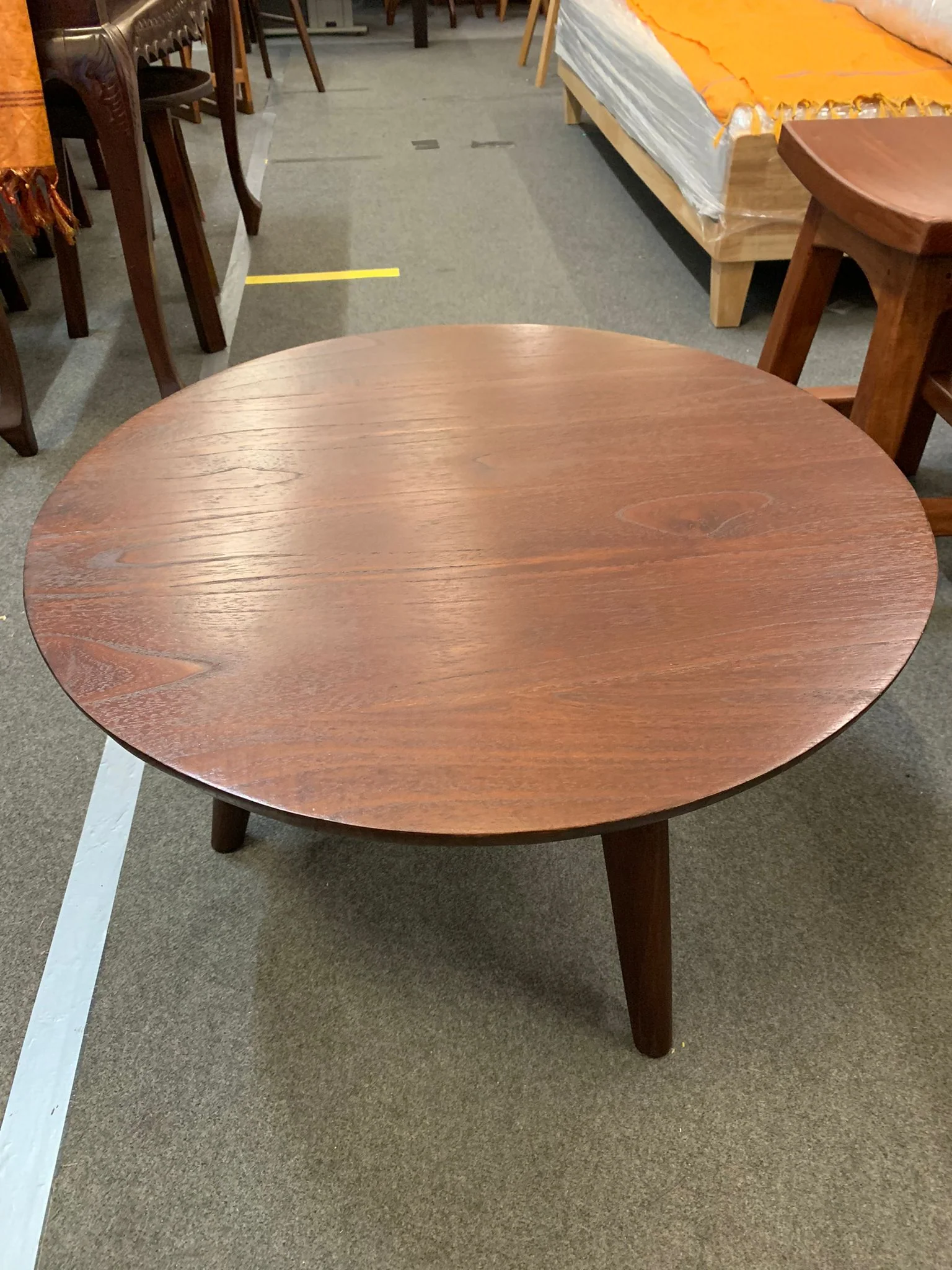 Teak Round Coffee Table Solid Wood Dia 65 65 40H cm (Final Price $299) - Image 2